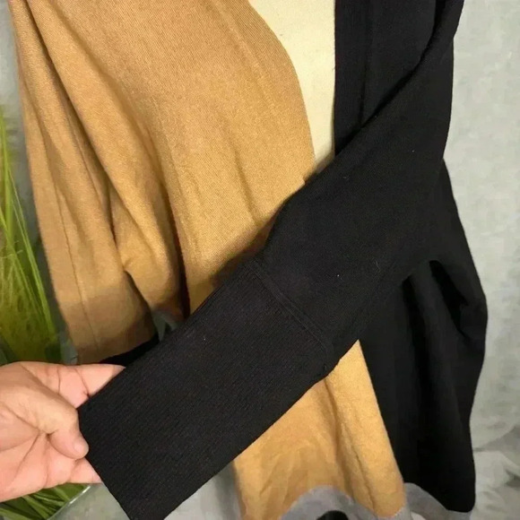 Chico’s S/M Black & Gold Color Block Long Sleeve Cardigan Sweater - Picture 5 of 11